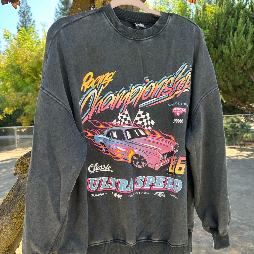 oversized H&M sweatshirt
